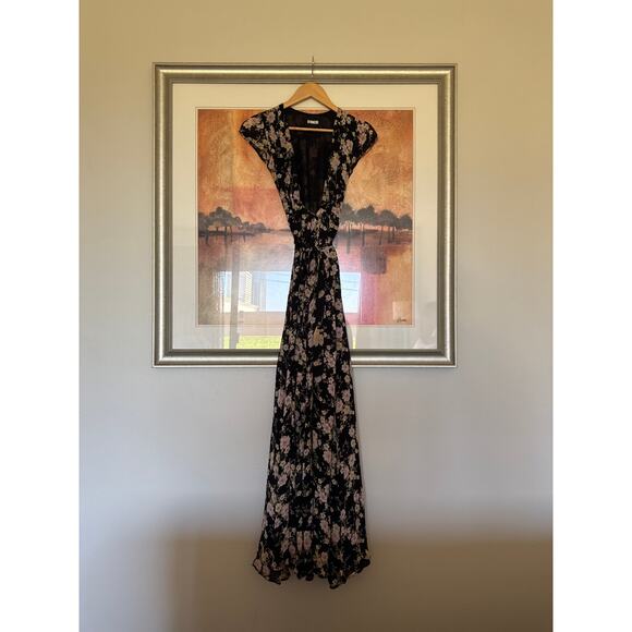Women's Boho Reformation Carina Wrap Midi Dress in Celeste Floral size XXS - Picture 2 of 5